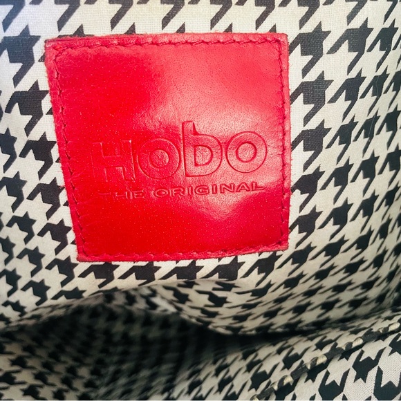 HOBO Black Leather Turn-lock Tote Bag - Picture 9 of 14